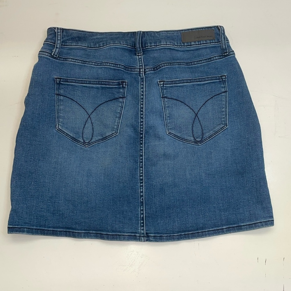 Calvin Klein Denim Mini Skirt, Size 8